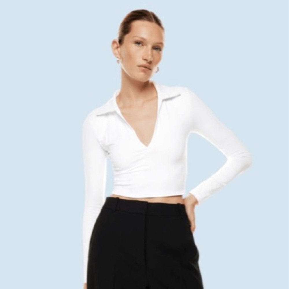 Aritzia Contour White Long-Sleeve V-Neck Collared Crop Top